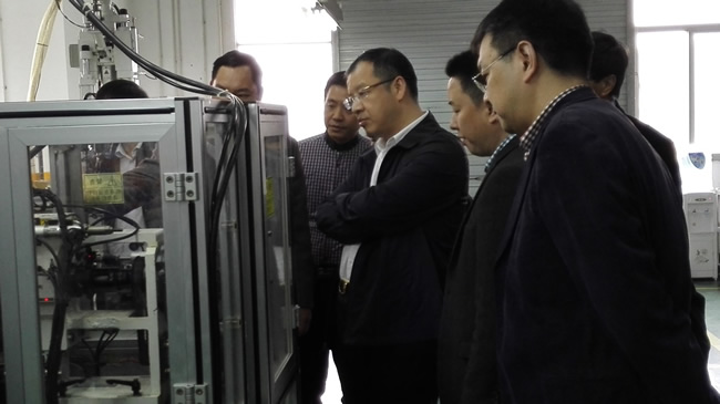 杨齐总裁到必赢76net线路深圳分公司调研